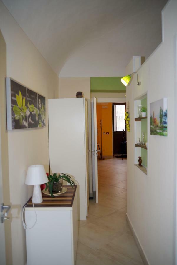 La Nicchia Apartment Noto Luaran gambar